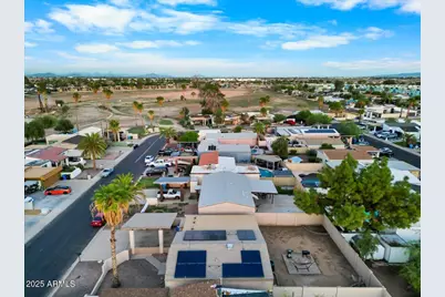 10519 W Heatherbrae Drive, Phoenix, AZ 85037 - Photo 16