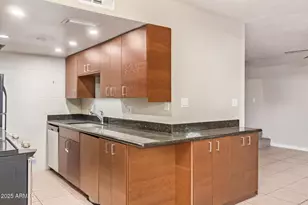 1139 N 84th Pl, Scottsdale, AZ 85257 - Photo 12