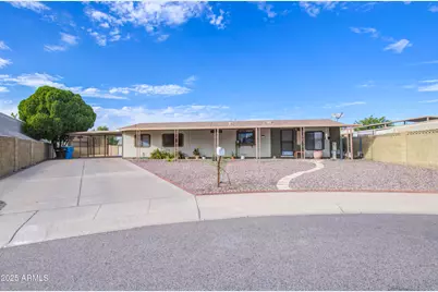 2844 E Oraibi Drive, Phoenix, AZ 85050 - Photo 1