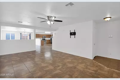 2343 E Meadow Land Drive, San Tan Valley, AZ 85140 - Photo 6