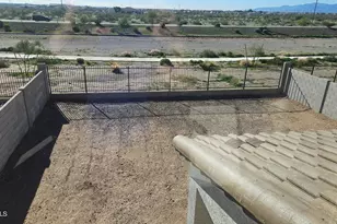 15591 W Hackamore Dr, Surprise, AZ 85387 - Photo 10