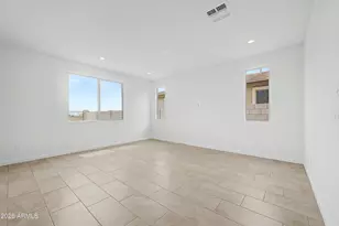 15591 W Hackamore Dr, Surprise, AZ 85387 - Photo 12