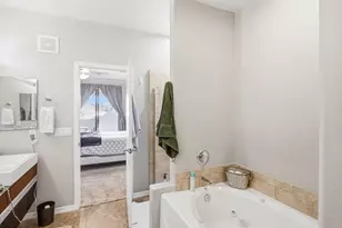 11011 N Zephyr Dr, Fountain Hills, AZ 85268 - Photo 32