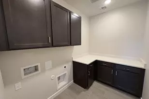 18027 W Larkspur Dr, Goodyear, AZ 85338 - Photo 16