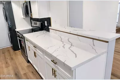 730 E North Lane #2, Phoenix, AZ 85020 - Photo 6