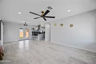 3347 E Palm Ln, Phoenix, AZ 85008 - Photo 4