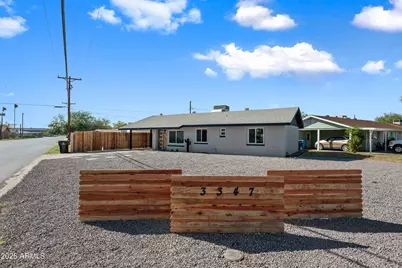 3347 E Palm Lane, Phoenix, AZ 85008 - Photo 2
