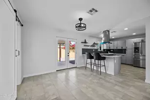 3347 E Palm Ln, Phoenix, AZ 85008 - Photo 8