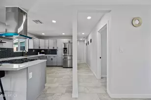 3347 E Palm Ln, Phoenix, AZ 85008 - Photo 18