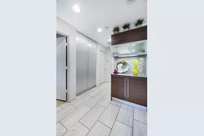 1850 E Maryland Avenue #61, Phoenix, AZ 85016 - Photo 12