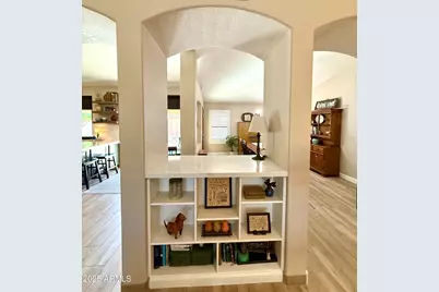 9627 W Menadota Drive, Peoria, AZ 85382 - Photo 8