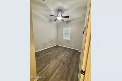 927 S Soho Lane S, Chandler, AZ 85225 - Photo 16