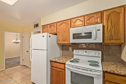 13822 N Newcastle Drive, Sun City, AZ 85351 - Photo 16