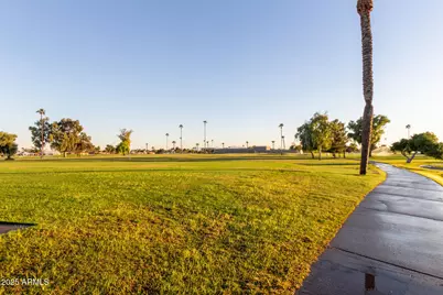 13822 N Newcastle Drive, Sun City, AZ 85351 - Photo 24