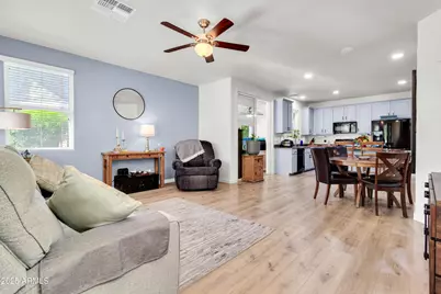 1639 S Laramie --, Mesa, AZ 85209 - Photo 12