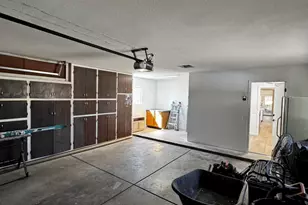 10318 W Manzanita Dr, Sun City, AZ 85373 - Photo 24