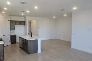 15570 W Hackamore Dr, Surprise, AZ 85387 - Photo 4