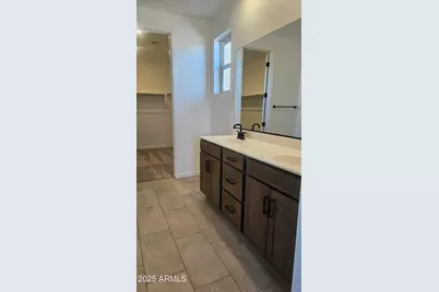 15570 W Hackamore Drive, Surprise, AZ 85387 - Photo 6