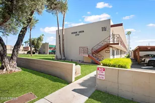 3737 E Turney Ave, Phoenix, AZ 85018 - Photo 16