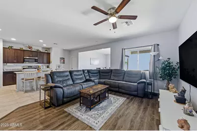 43818 W Acacia Avenue, Maricopa, AZ 85138 - Photo 10