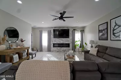 11566 W Jefferson Street, Avondale, AZ 85323 - Photo 8