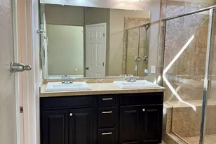 3253 S Miller Dr, Chandler, AZ 85286 - Photo 10