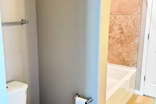 3253 S Miller Dr, Chandler, AZ 85286 - Photo 2