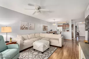 9264 W Morrow Dr, Peoria, AZ 85382 - Photo 6