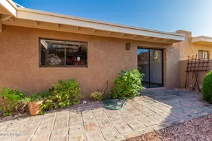 1010 E Lois Ln, Phoenix, AZ 85020 - Photo 22