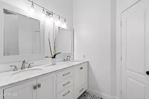 2833 E Renee Dr, Phoenix, AZ 85050 - Photo 32