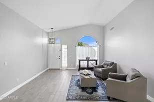 2833 E Renee Dr, Phoenix, AZ 85050 - Photo 6