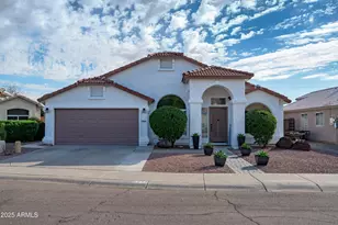 2833 E Renee Dr, Phoenix, AZ 85050 - Photo 4