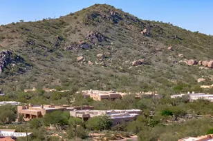 8300 E Dixileta Dr, Scottsdale, AZ 85266 - Photo 4