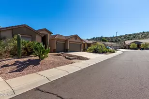 11451 S Obispo Dr, Goodyear, AZ 85338 - Photo 10