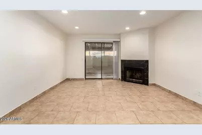 3119 N 38th Street #10, Phoenix, AZ 85018 - Photo 18