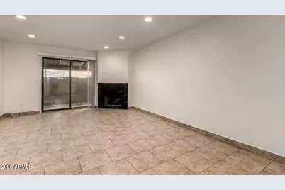 3119 N 38th Street #10, Phoenix, AZ 85018 - Photo 14