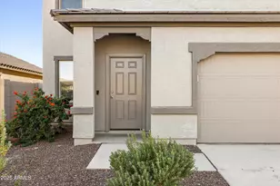 19573 W Badgett Ln, Litchfield Park, AZ 85340 - Photo 2