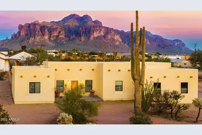 4227 N Idaho Road, Apache Junction, AZ 85119 - Photo 1