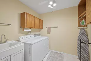 8248 E Laguna Azul Ave, Mesa, AZ 85209 - Photo 20