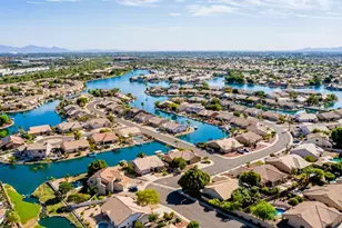 14926 N 85th Dr, Peoria, AZ 85381 - Photo 2