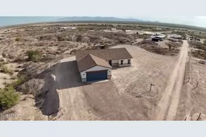 32986 W Wood Street, Tonopah, AZ 85354 - Photo 1