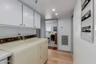 425 S Parkcrest Dr, Mesa, AZ 85206 - Photo 28