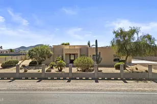 2617 W Desert Hills Dr, Phoenix, AZ 85086 - Photo 44