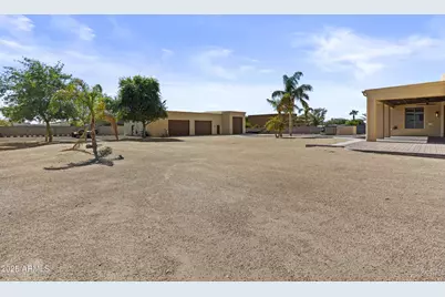 2617 W Desert Hills Drive, Phoenix, AZ 85086 - Photo 38