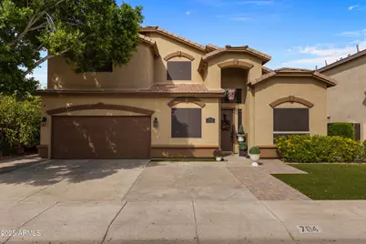 764 E Irma Lane, Phoenix, AZ 85024 - Photo 2