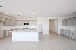 23037 W Potter Dr, Surprise, AZ 85387 - Photo 16