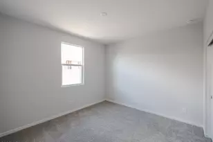 23037 W Potter Dr, Surprise, AZ 85387 - Photo 32