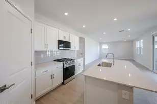 23060 W Potter Dr, Surprise, AZ 85387 - Photo 20