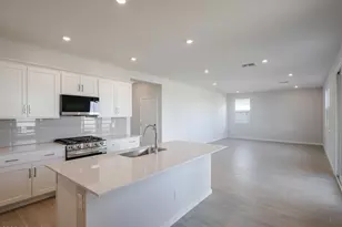 23060 W Potter Dr, Surprise, AZ 85387 - Photo 14