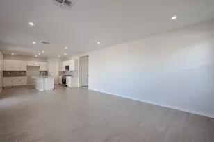 23060 W Potter Dr, Surprise, AZ 85387 - Photo 12